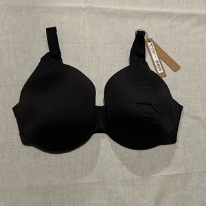 SKIMS Black Seamless Bra
